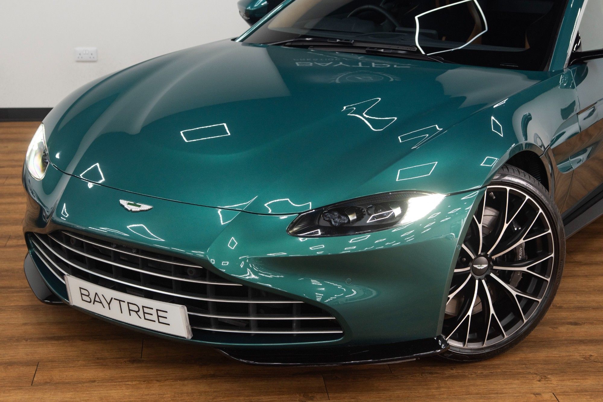 USED 2022 22 ASTON MARTIN VANTAGE 4.0 V8 Coupe  