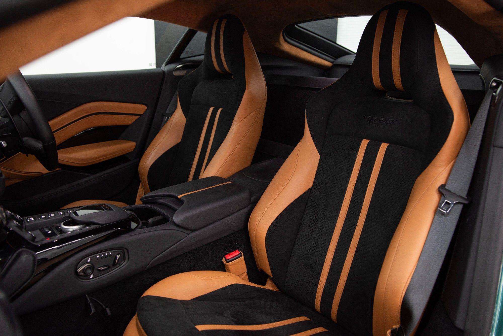 USED 2022 22 ASTON MARTIN VANTAGE 4.0 V8 Coupe  