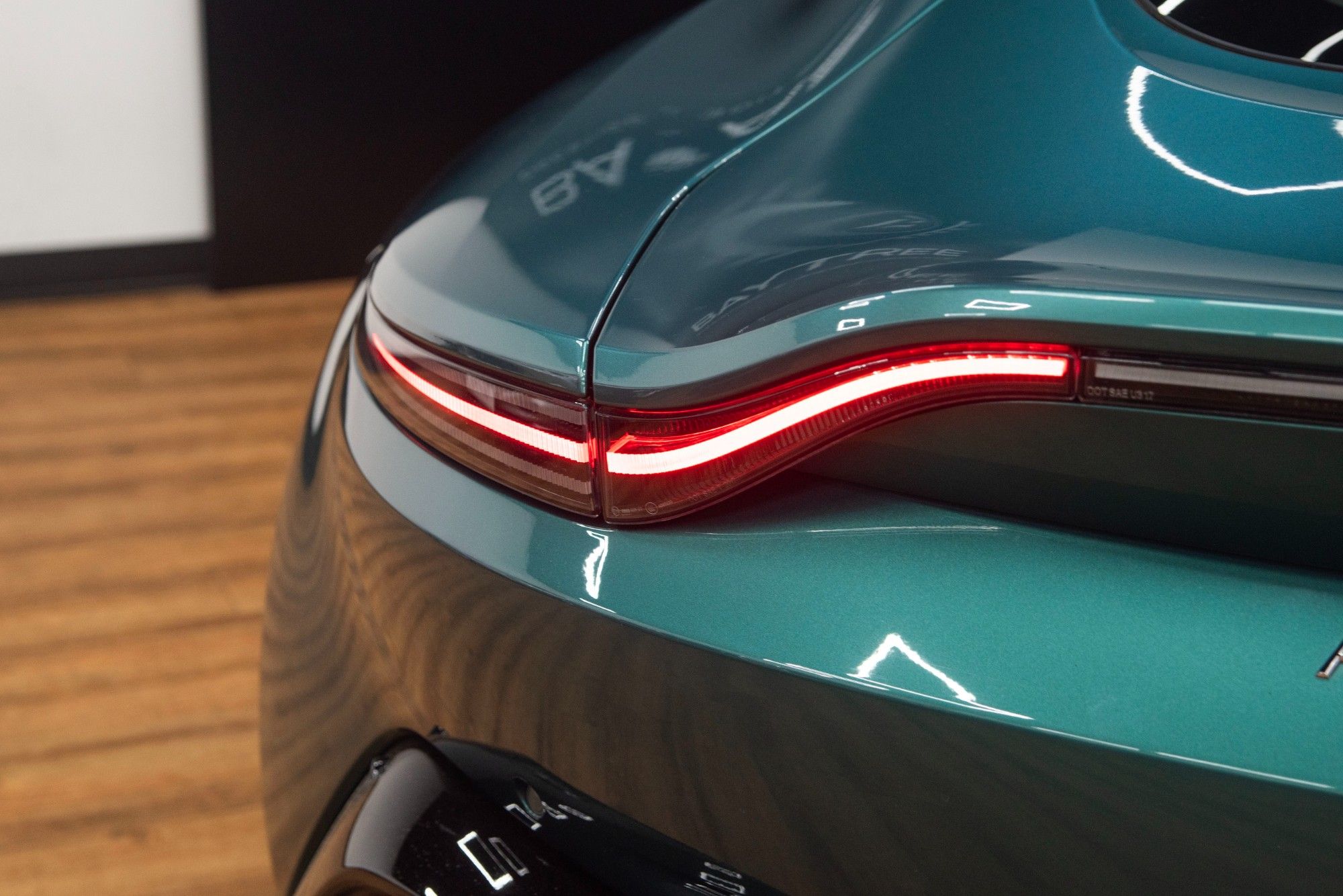 USED 2022 22 ASTON MARTIN VANTAGE 4.0 V8 Coupe  