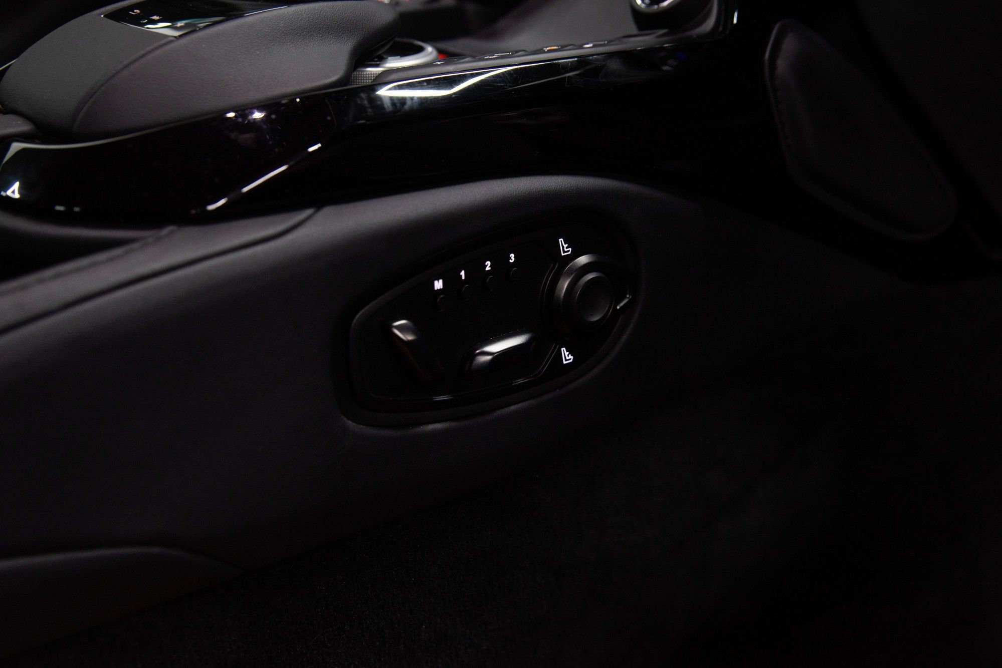 USED 2022 22 ASTON MARTIN VANTAGE 4.0 V8 Coupe  