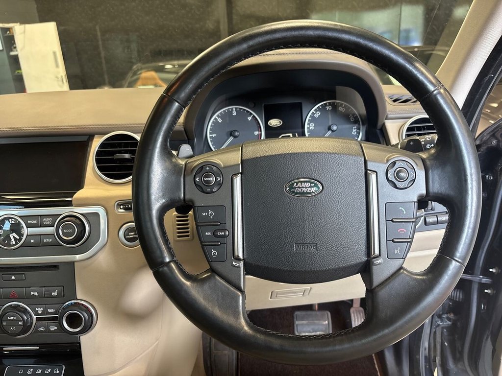USED 2015 65 LAND ROVER DISCOVERY 4 3.0 SD V6 HSE Luxury SUV 5dr Diesel Auto 4WD Euro 6 (s/s) (256 bhp) SURROUND CAMERA|TIMING BELT