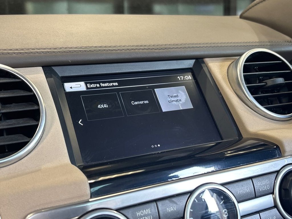 USED 2015 65 LAND ROVER DISCOVERY 4 3.0 SD V6 HSE Luxury SUV 5dr Diesel Auto 4WD Euro 6 (s/s) (256 bhp) SURROUND CAMERA|TIMING BELT