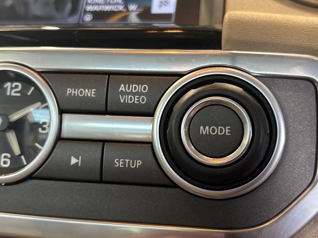 USED 2015 65 LAND ROVER DISCOVERY 4 3.0 SD V6 HSE Luxury SUV 5dr Diesel Auto 4WD Euro 6 (s/s) (256 bhp) SURROUND CAMERA|TIMING BELT
