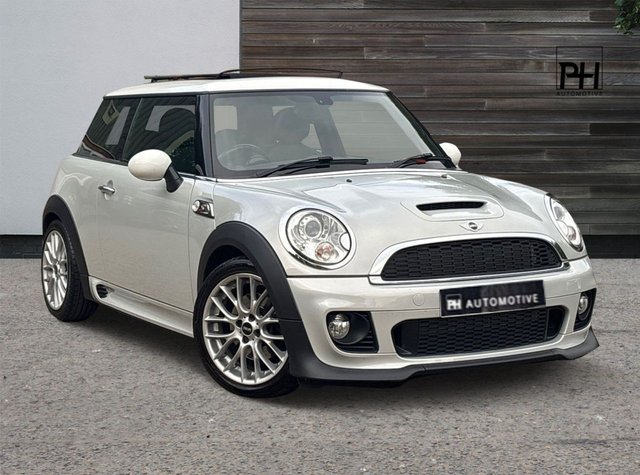 2013 S MINI Hatch 1.6 Cooper S Hatchback 3dr Petrol Auto Euro 5 (184 ps)