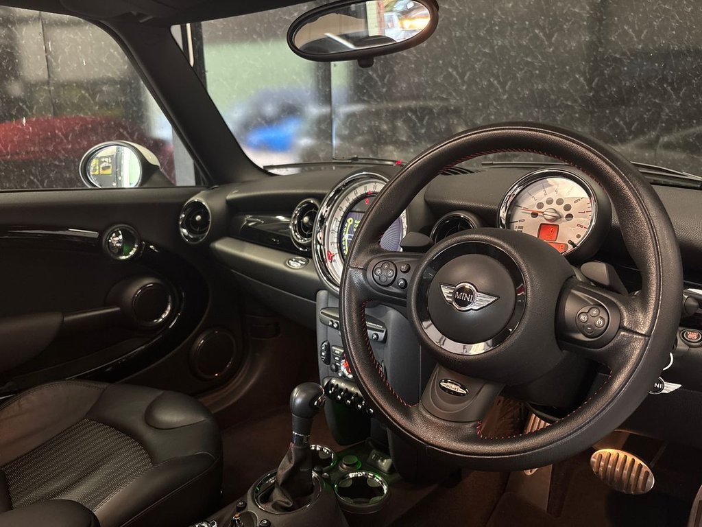 USED 2013 S MINI HATCH 1.6 Cooper S Hatchback 3dr Petrol Auto Euro 5 (184 ps) 1 OWNER | FULL MINI HISTORY
