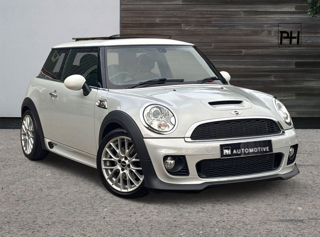 USED 2013 S MINI HATCH 1.6 Cooper S Hatchback 3dr Petrol Auto Euro 5 (184 ps) 1 OWNER | FULL MINI HISTORY