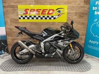 2020 TRIUMPH Daytona Moto2 765
