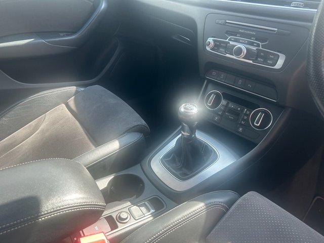 2016 Audi Q3 2L S Line Plus 5dr - Photo 9