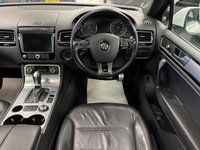 USED 2016 16 VOLKSWAGEN TOUAREG  3.0 TDI V6 BLUEMOTION TECH R LINE 4WD TIP AUTO DIESEL EURO 6  UK DELIVERY FLAT FEE &pound;175 (SUBJECT TO DEAL) *OVER 100 IMAGES ON OUR WEBSITE*BESPOKE FINANCE ARRANGED*PART EXCHANGE WELCOME*ALL VEHICLES HPI CLEAR