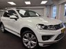 USED 2016 16 VOLKSWAGEN TOUAREG  3.0 TDI V6 BLUEMOTION TECH R LINE 4WD TIP AUTO DIESEL EURO 6  UK DELIVERY FLAT FEE &pound;175 (SUBJECT TO DEAL) *OVER 100 IMAGES ON OUR WEBSITE*BESPOKE FINANCE ARRANGED*PART EXCHANGE WELCOME*ALL VEHICLES HPI CLEAR