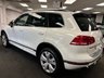 USED 2016 16 VOLKSWAGEN TOUAREG  3.0 TDI V6 BLUEMOTION TECH R LINE 4WD TIP AUTO DIESEL EURO 6  UK DELIVERY FLAT FEE &pound;175 (SUBJECT TO DEAL) *OVER 100 IMAGES ON OUR WEBSITE*BESPOKE FINANCE ARRANGED*PART EXCHANGE WELCOME*ALL VEHICLES HPI CLEAR