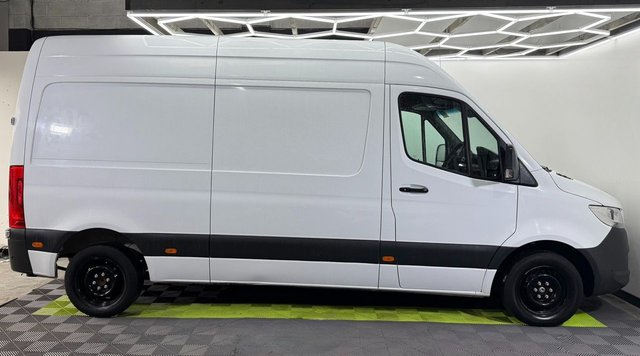 2021 Mercedes-Benz SPRINTER - Photo 8