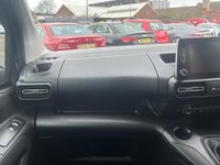 USED 2020 20 VAUXHALL COMBO LIFE 1.5 Turbo D BlueInjection Energy MPV 5dr Diesel Manual Euro 6 (s/s) (130 ps) Serviced+MOT'd+6Month Warranty