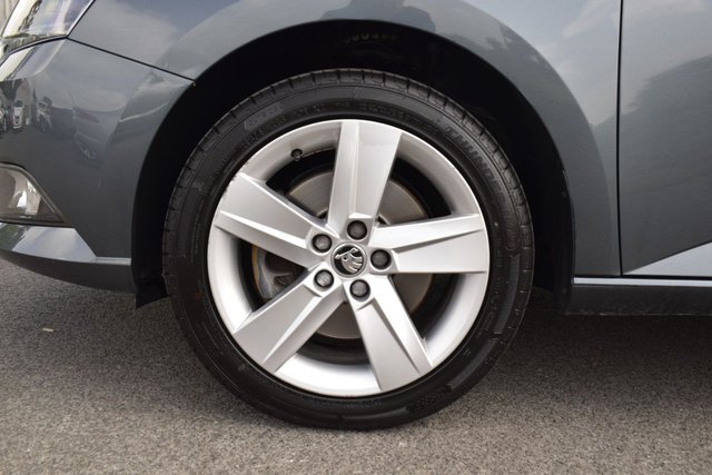 2018 SKODA FABIA - Photo 10