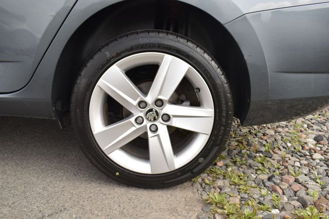 2018 SKODA FABIA - Photo 5