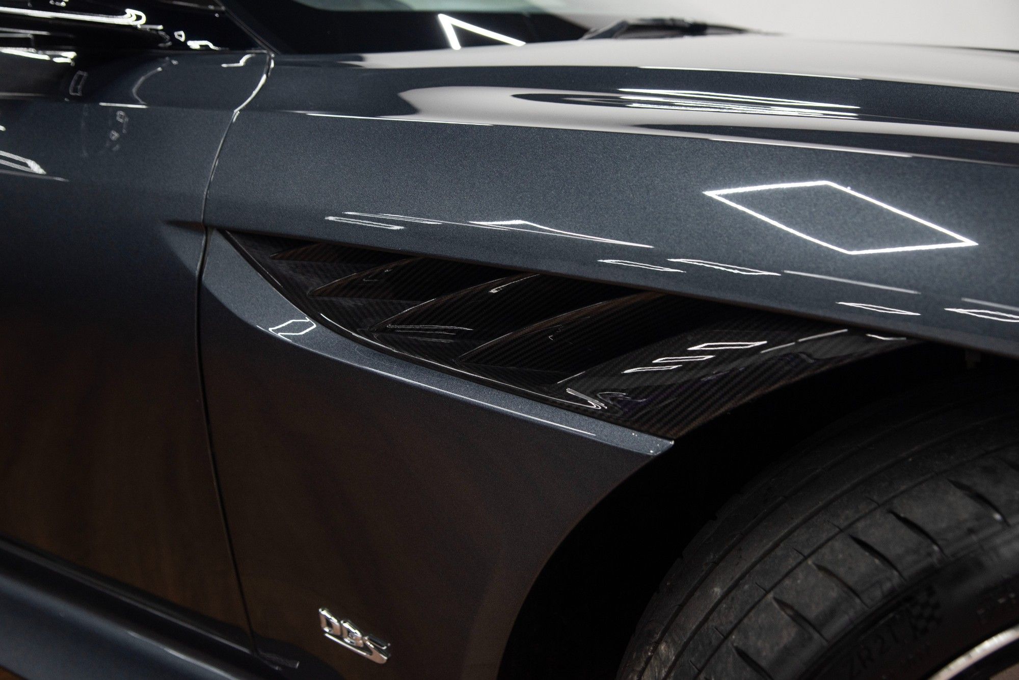 USED 2018 68 ASTON MARTIN DBS 5.2 V12 BiTurbo Superleggera Coupe 