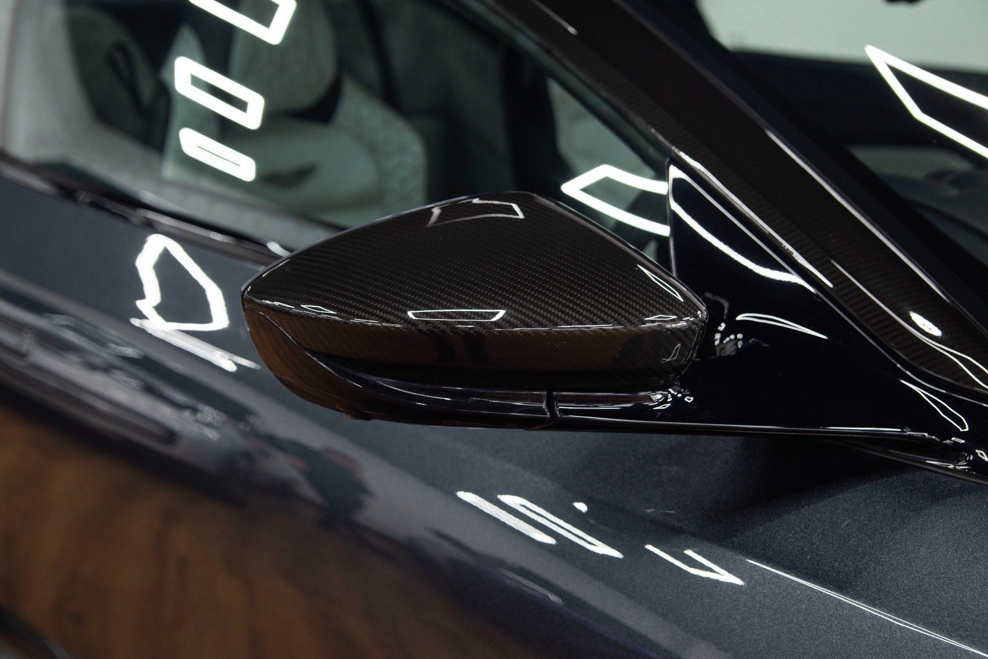 USED 2018 68 ASTON MARTIN DBS 5.2 V12 BiTurbo Superleggera Coupe 