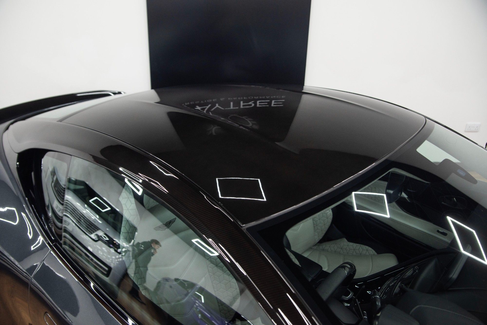 USED 2018 68 ASTON MARTIN DBS 5.2 V12 BiTurbo Superleggera Coupe 