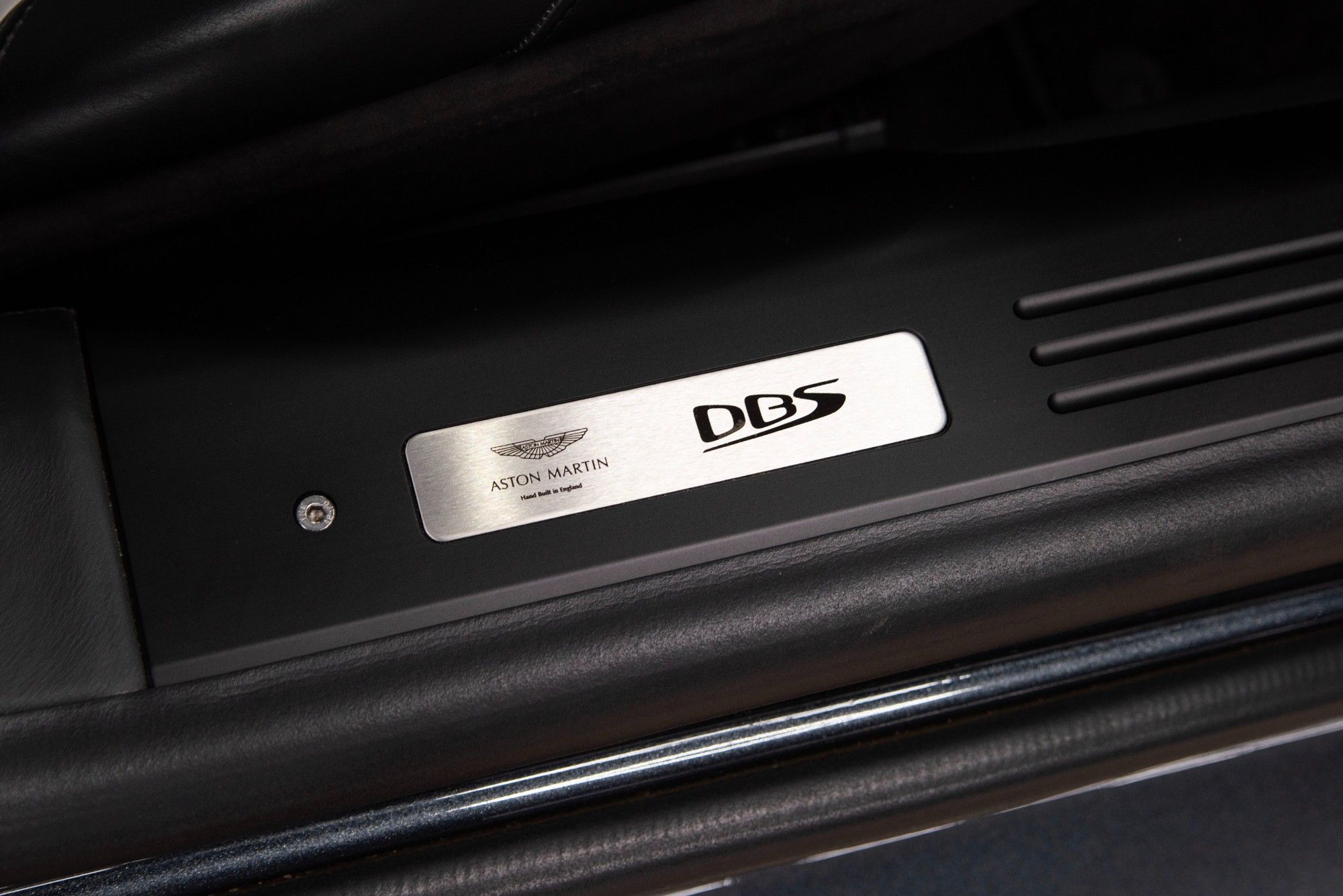 USED 2018 68 ASTON MARTIN DBS 5.2 V12 BiTurbo Superleggera Coupe 