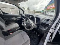 USED 2020 70 VAUXHALL COMBO 1.6 Turbo D 2300 Sportive Panel Van 4dr Diesel Manual L1 H1 Euro 6 (s/s) (100 ps) 1.6 Turbo D 2300 Sportive Panel Van 4dr Diesel Manual L1 H1 Euro 6  FINANCE OPTIONS AVAILABLE