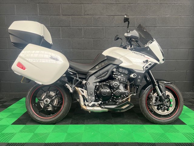 View our TRIUMPH TIGER 1050
