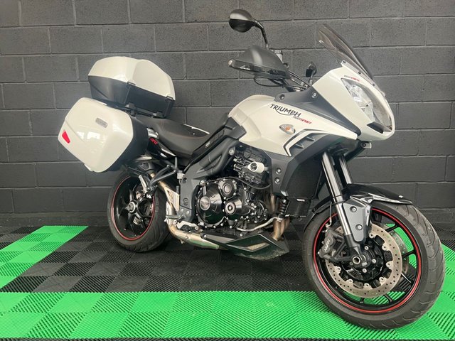View our TRIUMPH TIGER 1050