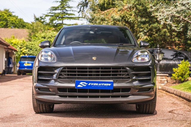 View our PORSCHE MACAN