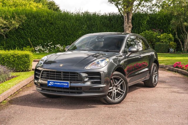 2019 69 Porsche Macan 3.0T V6 S SUV 5dr Petrol PDK 4WD Euro 6 (s/s) (354 ps)