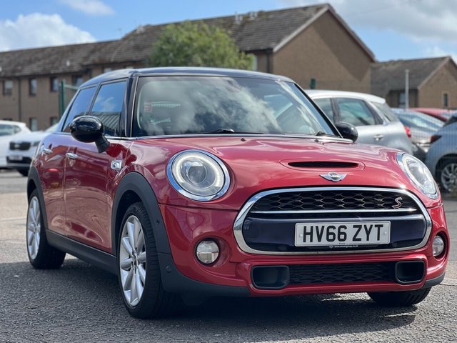 View our MINI Hatch 2.0 Cooper S Hatchback 5dr Petrol Auto Euro 6 (s/s) (192 ps)