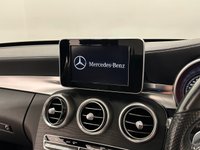 USED 2015 65 MERCEDES-BENZ C-CLASS 2.1 C250d AMG Line (Premium) Saloon 4dr Diesel 7G-Tronic+ Euro 6 (s/s) (204 ps) Striking Polar White C- Class C250 d AMG Line Permium