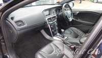 USED 2016 16 VOLVO V40 2.0 D2 R-Design Lux Nav Hatchback 5dr Diesel Manual Euro 6 (s/s) (120 ps) 