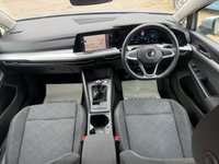 USED 2021 21 VOLKSWAGEN GOLF 1.5 TSI Life Hatchback 5dr Petrol Manual Euro 6 (s/s) (150 ps) 
