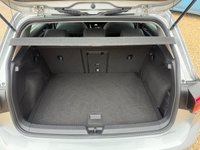 USED 2021 21 VOLKSWAGEN GOLF 1.5 TSI Life Hatchback 5dr Petrol Manual Euro 6 (s/s) (150 ps) 