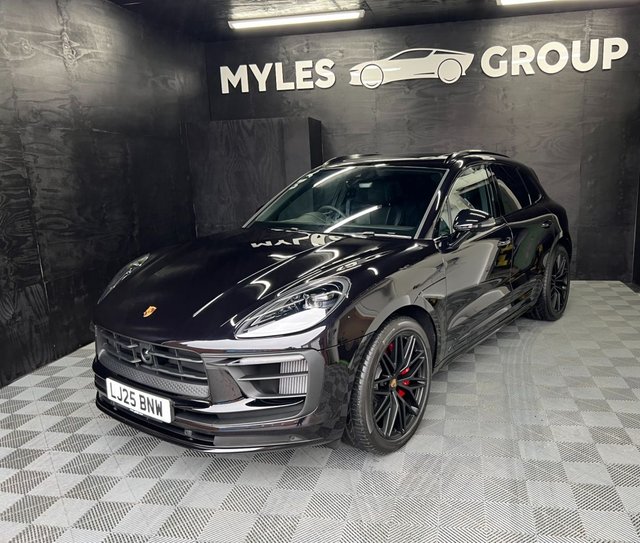View our PORSCHE MACAN