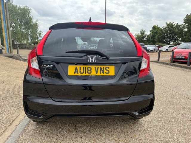 2018 HONDA JAZZ 1.3 i-VTEC EX Hatchback 5dr Petrol Manual Euro 6 (s/s) (102 ps) - Photo 7