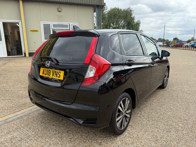 2018 HONDA JAZZ 1.3 i-VTEC EX Hatchback 5dr Petrol Manual Euro 6 (s/s) (102 ps) - Photo 9