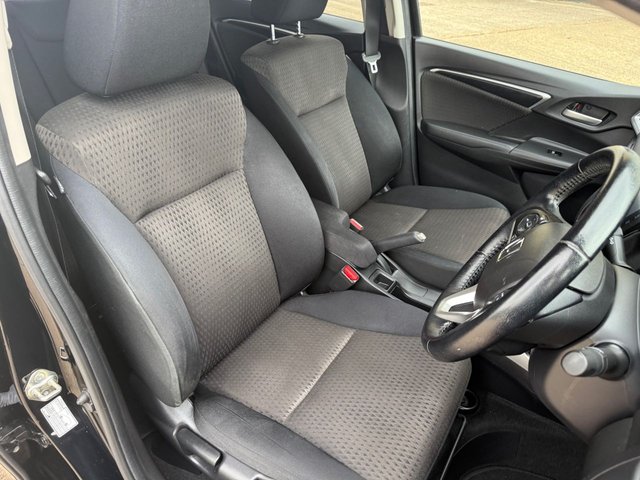 2018 HONDA JAZZ 1.3 i-VTEC EX Hatchback 5dr Petrol Manual Euro 6 (s/s) (102 ps) - Photo 11