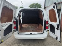 USED 2020 70 VAUXHALL COMBO 1.6 Turbo D 2300 Sportive Panel Van 4dr Diesel Manual L1 H1 Euro 6 (s/s) (100 ps) AIR CON, CRUISE, PARKING SENSORS
