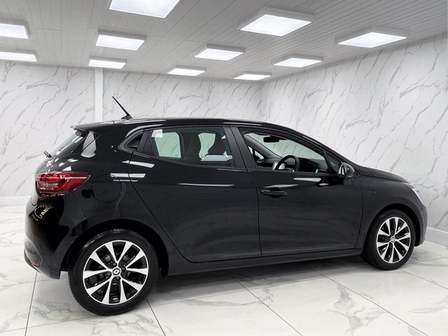 2022 Renault Clio 1L Iconic Edition 5dr - Photo 12