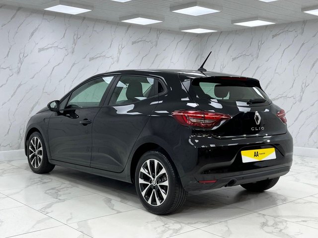 2022 Renault Clio 1L Iconic Edition 5dr - Photo 9