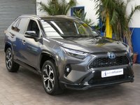 USED 2022 22 TOYOTA RAV4 2.5 VVT 18.1kWh Dynamic SUV 5dr Petrol Plug-in Hybrid CVT 4WD Euro 6 (s/s) (306 ps) SAT NAV PART LEATHER REAR VIEW CAMERA CRUISE CONTROL PARKING SENSORS GENUINE LOW MILES 1 OWNER SERVICE HISTORY TOYOTA WARRANTY TILL MARCH 2032