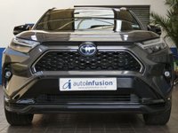 USED 2022 22 TOYOTA RAV4 2.5 VVT 18.1kWh Dynamic SUV 5dr Petrol Plug-in Hybrid CVT 4WD Euro 6 (s/s) (306 ps) SAT NAV PART LEATHER REAR VIEW CAMERA CRUISE CONTROL PARKING SENSORS GENUINE LOW MILES 1 OWNER SERVICE HISTORY TOYOTA WARRANTY TILL MARCH 2032