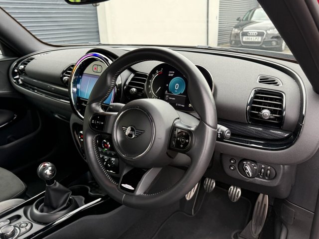 2021 MINI CLUBMAN - Photo 12