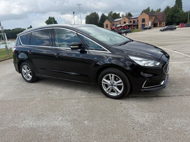2021 Ford S-Max 2L Titanium 5dr - Photo 11