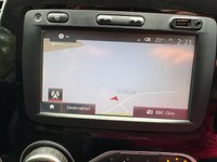USED 2017 67 RENAULT CAPTUR 1.2 TCe ENERGY Dynamique Nav SUV 5dr Petrol Manual Euro 6 (s/s) (120 ps) 1 owner with Full Main Dealer History DAB radio, Sat Nav, Climate air conditioning