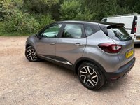 USED 2017 67 RENAULT CAPTUR 1.2 TCe ENERGY Dynamique Nav SUV 5dr Petrol Manual Euro 6 (s/s) (120 ps) 1 owner with Full Main Dealer History DAB radio, Sat Nav, Climate air conditioning
