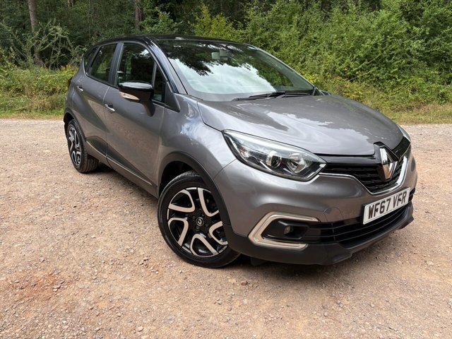 View our Renault Captur range