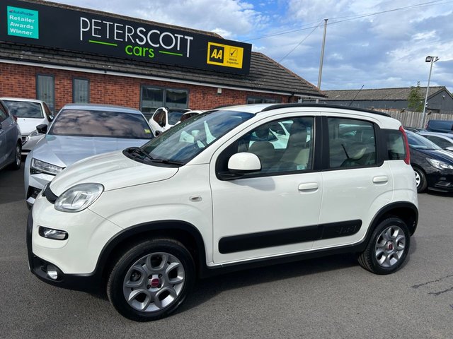 2013 Fiat Panda 0.9 TwinAir 4x4 Hatchback 5dr Petrol Manual Euro 5 (s/s) (85 bhp) photo