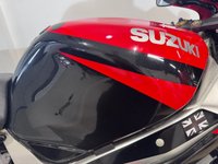 USED 2001 51 SUZUKI GSX-R1000 HPI CLEAR - AFTER MARKET EXHAUST COMES WITH NEW MOT AND WARRANTY