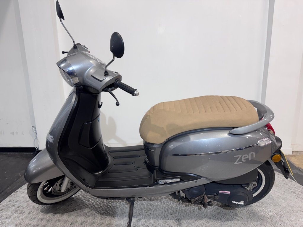 USED 2019 19 SINNIS ZN 125 T-Y TRADE BIKES AT TRADE PRICES LOW MILAGE